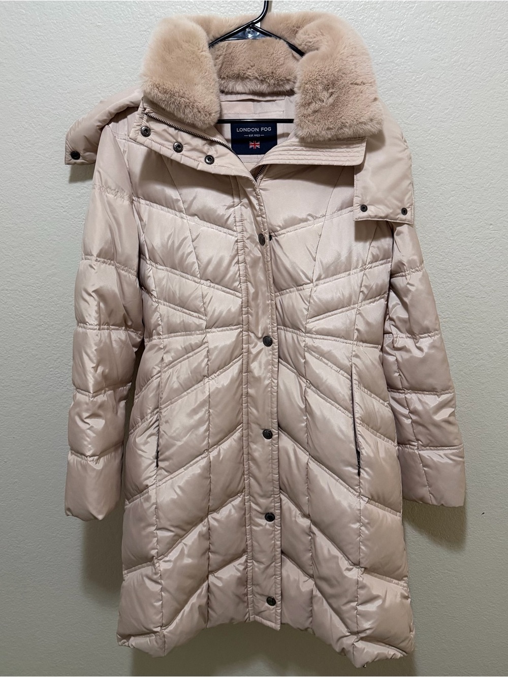 London Fog Blush Pink Faux Fur Collar Quilted Puffer Coat Estimated M/L - Picture 1 of 6